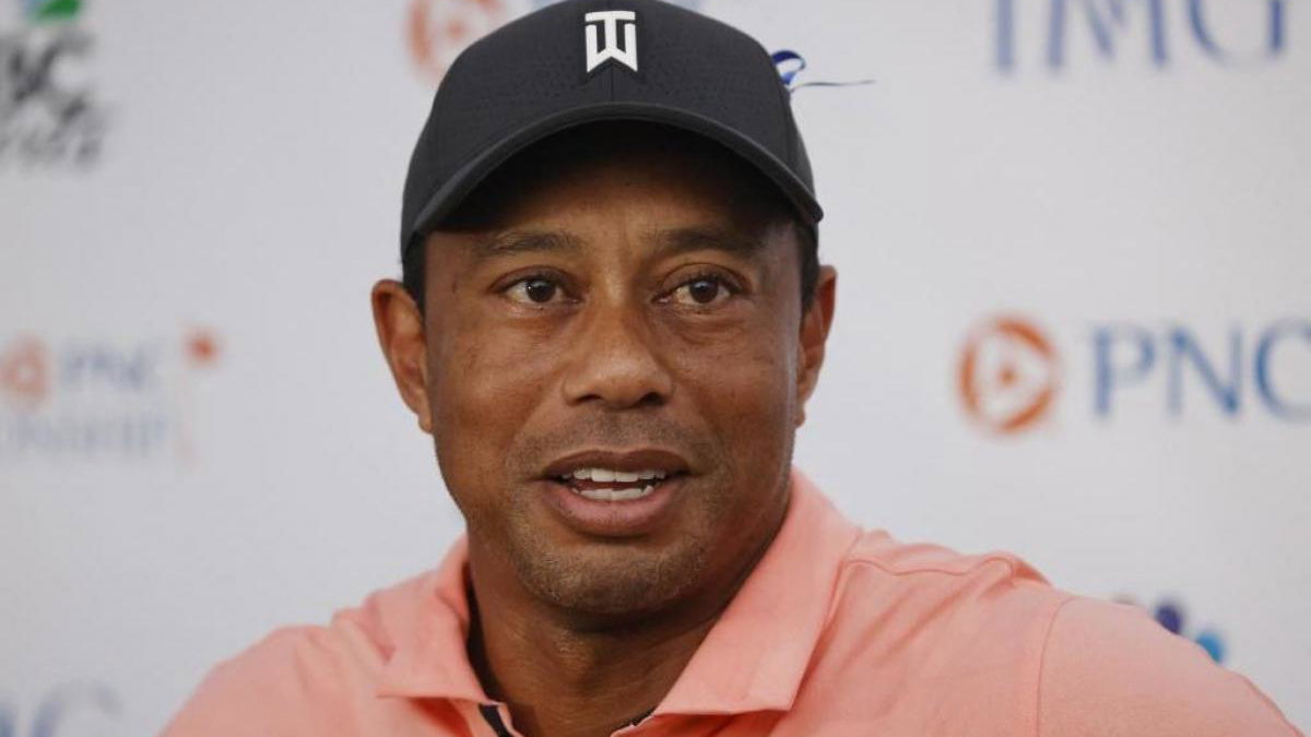 Tiger Woods takes break from new role to visit his hellish new golf course